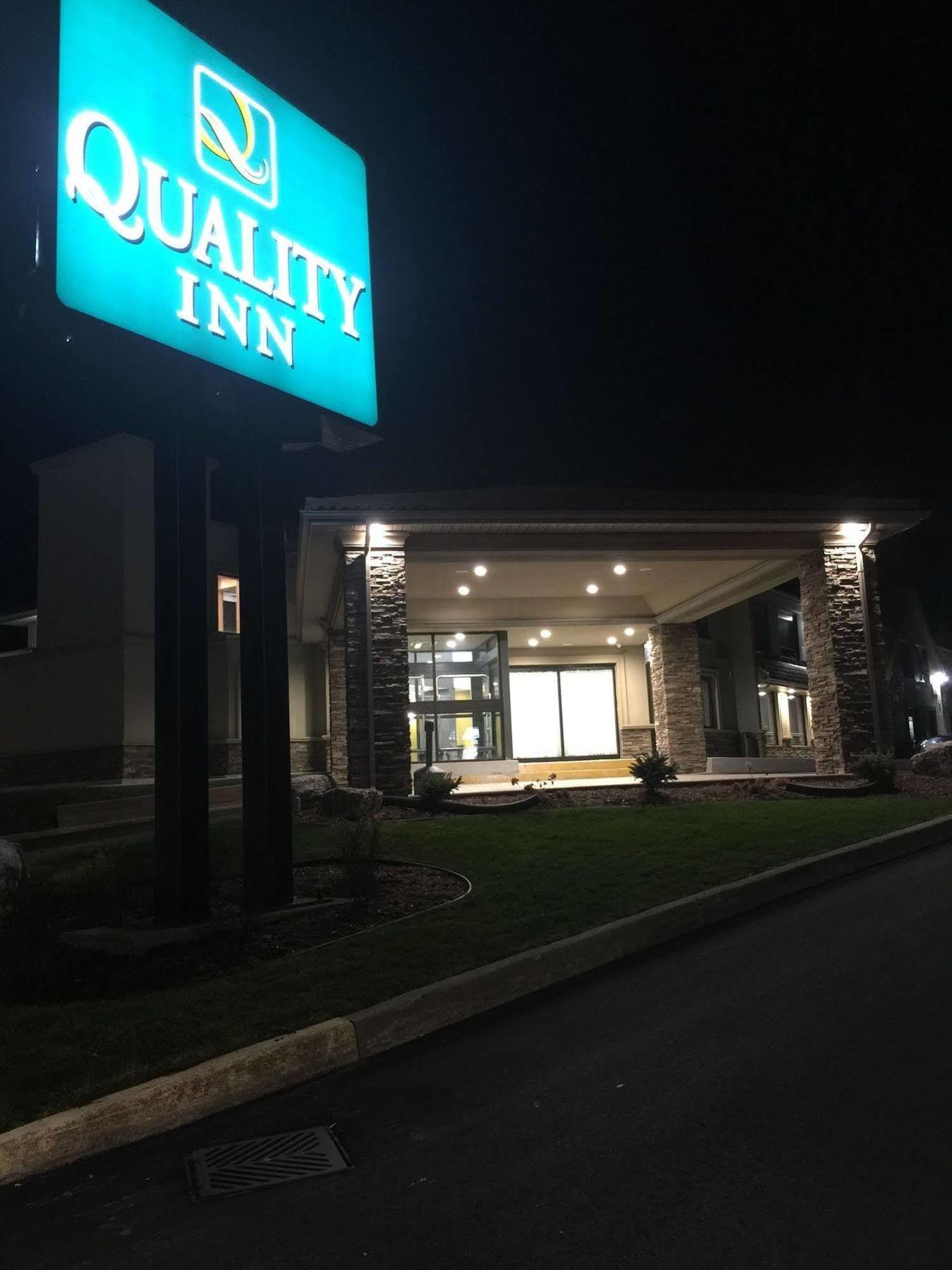 Quality Inn Leamington Ngoại thất bức ảnh