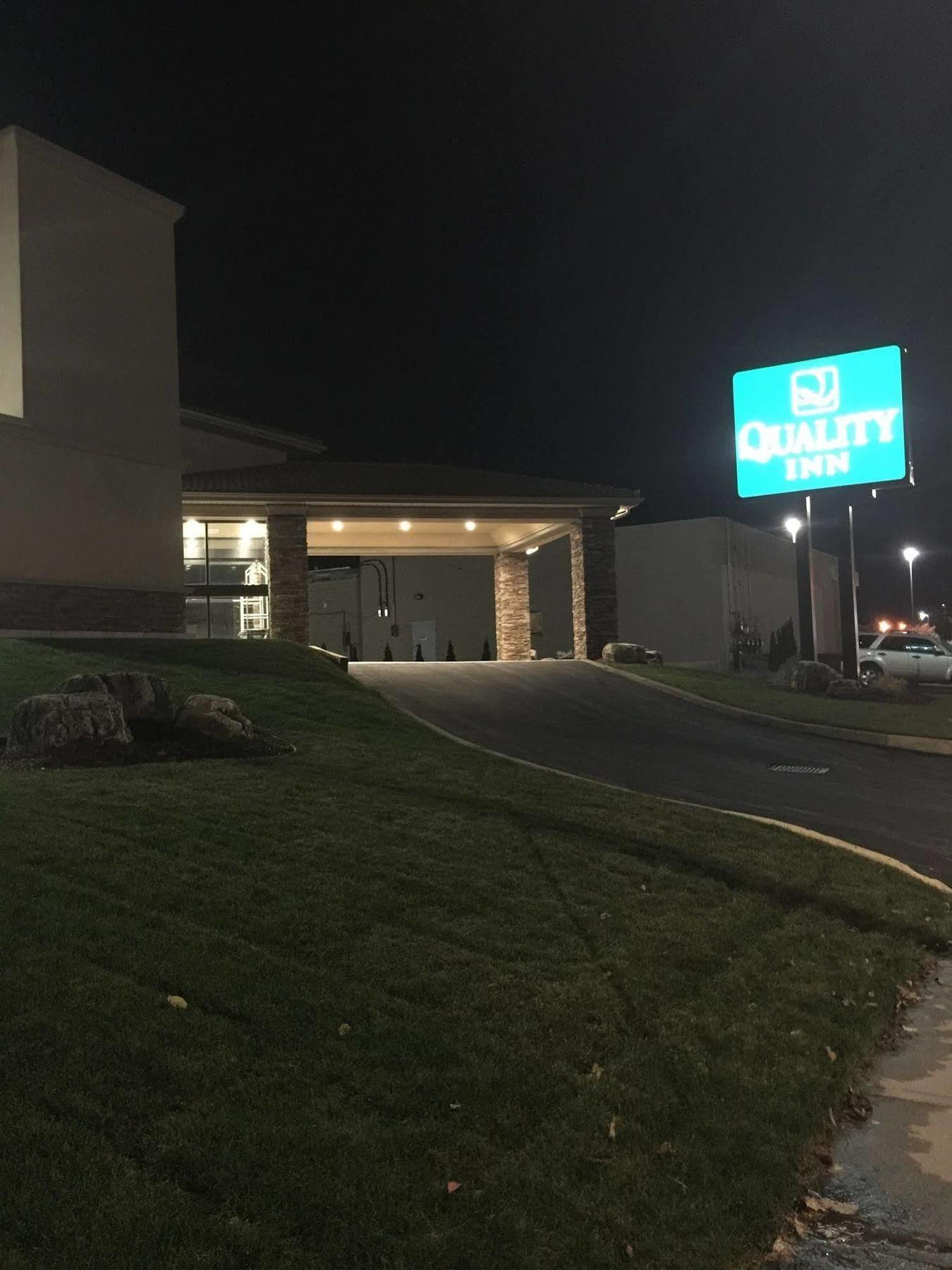 Quality Inn Leamington Ngoại thất bức ảnh