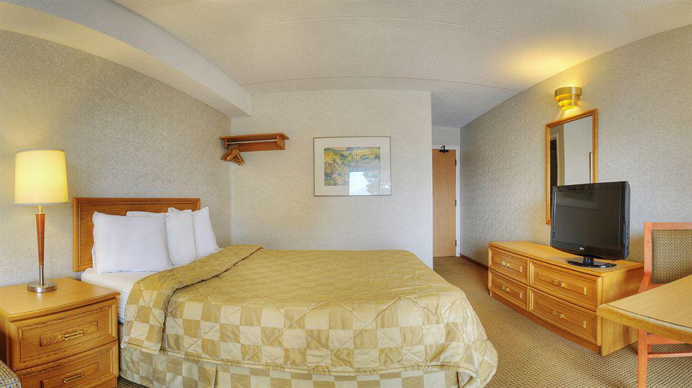 Quality Inn Leamington Ngoại thất bức ảnh